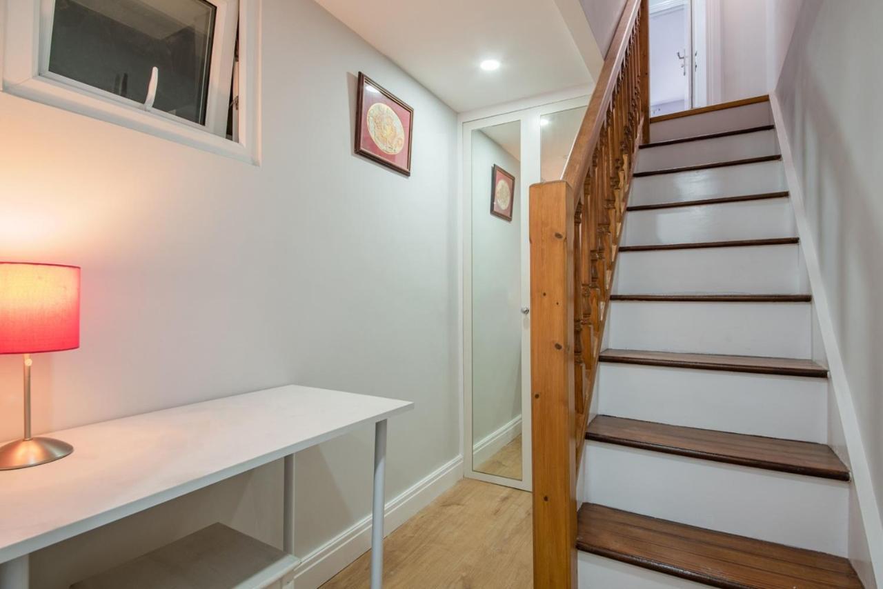 Appartement Comfortable Flat In Hammersmith à Londres Extérieur photo