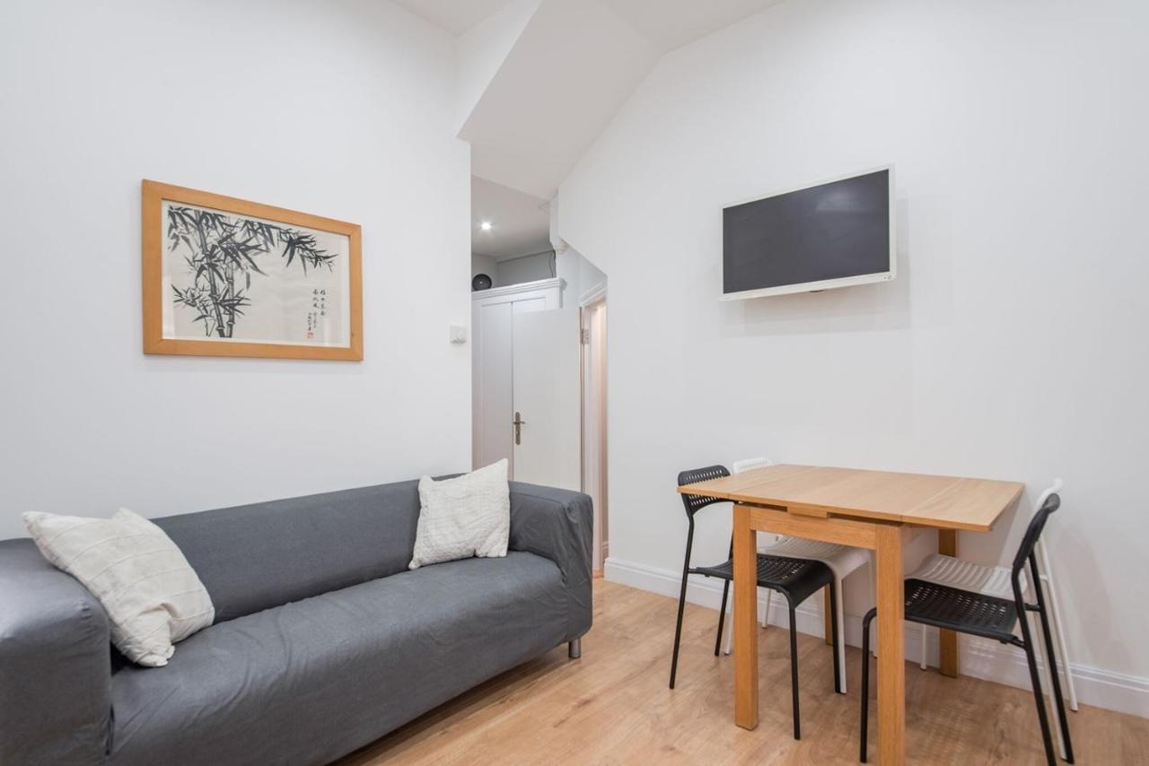 Appartement Comfortable Flat In Hammersmith à Londres Extérieur photo